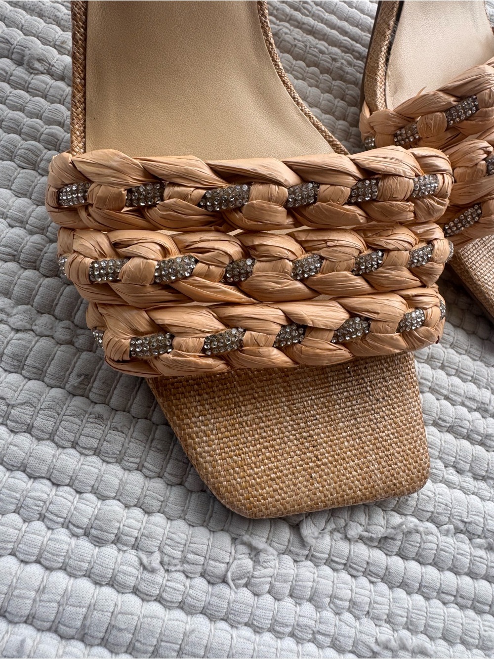 Jessica Simpson Raffia Rhinestone Mule Heels 9.5M - Picture 4 of 9